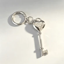 1pc Vintage Heart Key Shape Keychain, Gold & Silver Color Bag Pendant, Couple Small Gift - Multicolor - View 5