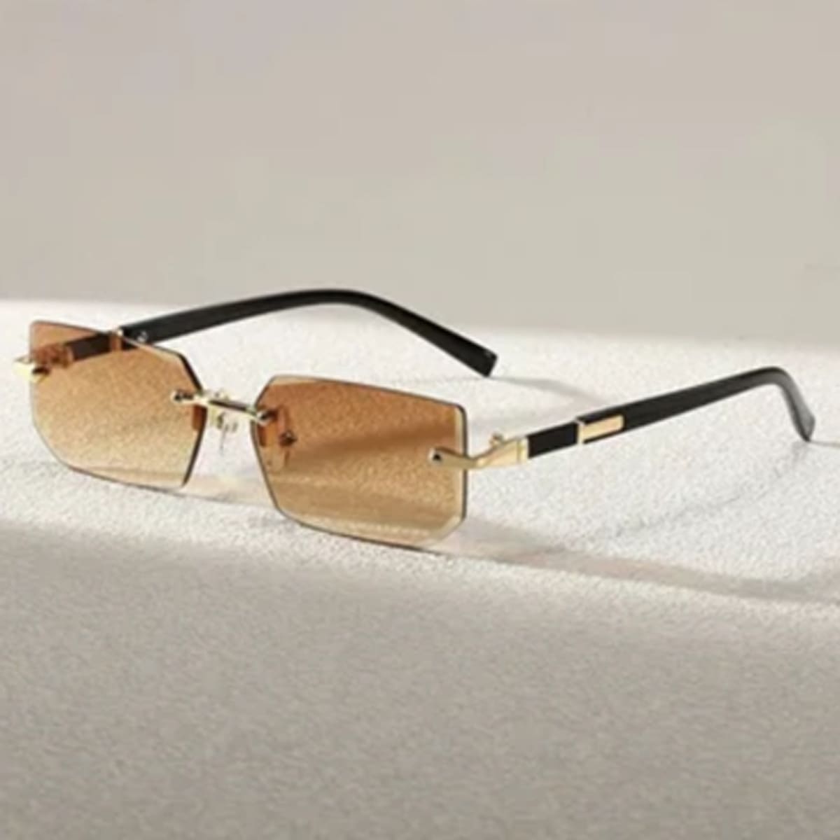 1 Pair Unisex Black Small Frame Fashion Rimless Y2K Summer Beach Fashion Glasses, Beach Accessory, Create Street Style, Suitable For Sweaters, Jackets, Hoodies, Outdoor Activities And Travel - Champagne - View 1