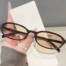 1pc Women's Fashion Glasses Retro Personalized Street Style Fashion Glasses - Brown - View 2