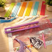 1pc Diamond Painting Positioning Ruler, Tassel Bookmark, Diamond Canvas Storage, Fixed Release Paper, Essential DIY Tools For Diamond Painting, Perfect Gift For Family And Friends On Holidays - A - View 9