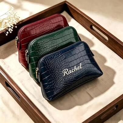 1pc Personalized Crocodile Embossed Vegan Leather Makeup Bag, Customized Name Embroidered Cosmetic Pouch, Women's Travel Toiletry Bag, Makeup Organizer, Portable Cosmetic Storage Bag, Bridesmaid Invitation Gift, Wedding Party Favor, Best Friend Gift, Birthday Gift, Women's Holiday Gift