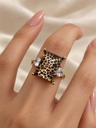 1pc Leopard Print Design Ring, Gold Tone CZ Inlaid Vintage Animal Pattern, Suitable For Women's Daily Wear And Party Occasions, Perfect Gift For Her