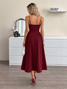 Elegant Women's Burgundy Spaghetti Strap Maxi Dress, Suitable For Holiday Parties, Birthday Parties, Slimming Waist-Cinching Design - Burgundy - View 2