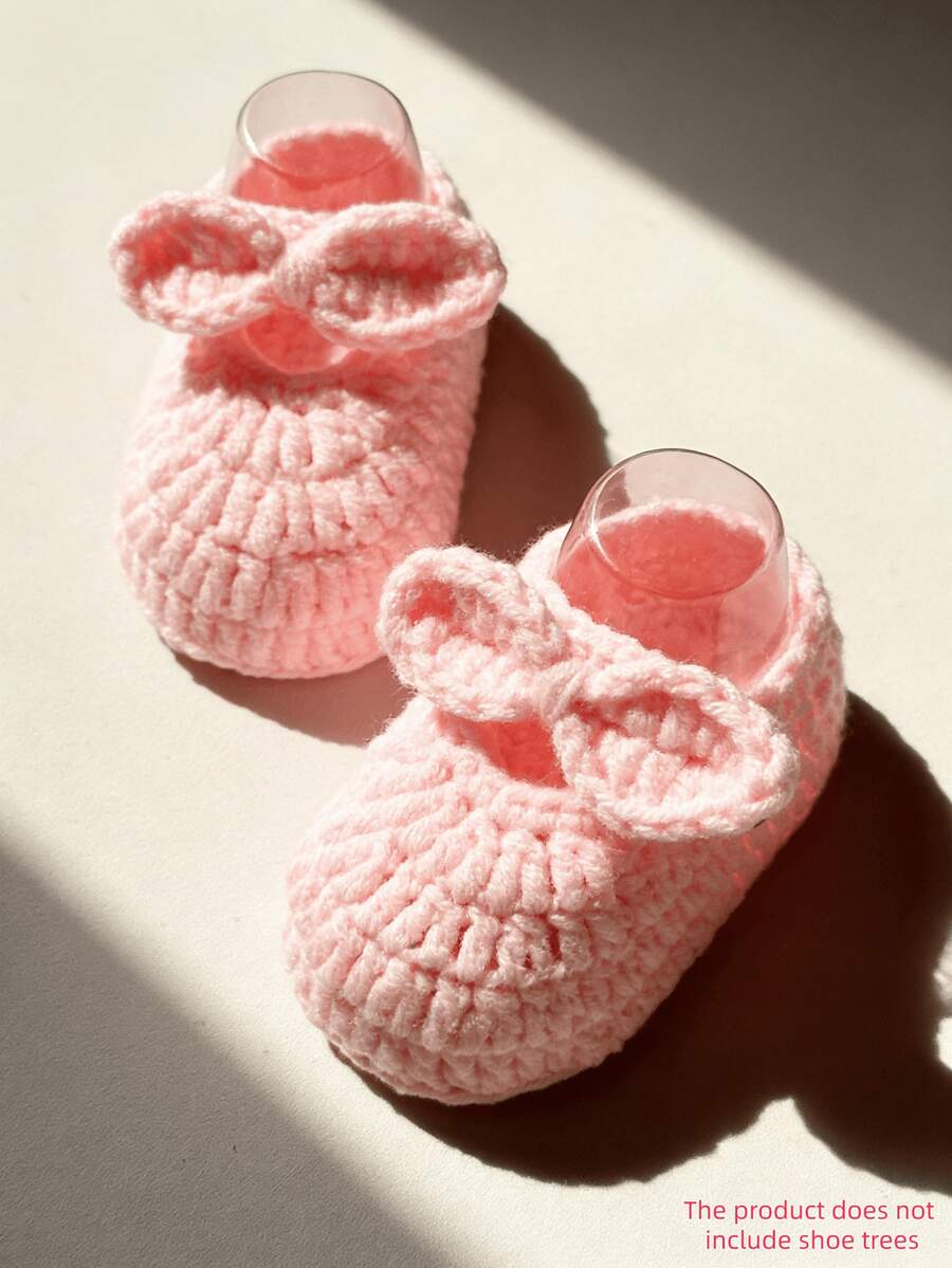 1 Pair Handmade Crochet Infant Booties With Bow, Knit Infant Shoes, Newborn Gift - Baby Pink - View 1