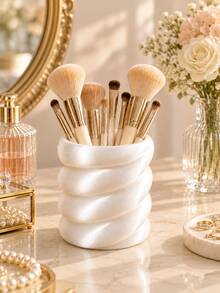 1pc White Swirl Pattern Makeup Brush Holder, Twisted Cosmetic Storage Box, Wavy Storage Cup, Makeup Tool Pen Holder, Vanity Desktop Decor, Bathroom Countertop Storage, Minimalist Home Decor Gift, School Desk Accessory, Kitchen, Halloween, Wedding, Makeup Storage, Room Decor - Multicolor - View 11