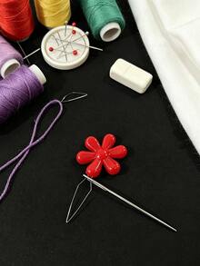 Red Plum Blossom Threader, Can Easily Pass Through Regular Hand Sewing Needle Eye, Convenient And Effortless Threading, Suitable For Hand Sewing, Daily Home Sewing, Practical Sewing Accessory - Plum Blossom Threader - View 2