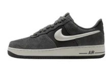 Nike Air Force 1'07 LV8 Everyday Classic Low-Top Sneakers Unisex Grey - Grey - View 2