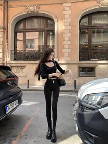 YEAE 女款黑色高腰修身牛仔褲，鈕扣與口袋設計，中彈力休閒長褲 - 黑色 - 查看 7