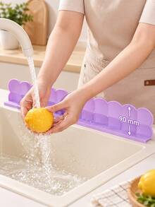 Red/Purple/Red Silicone Sink Splash Guard With Suction Cups, Can Be Placed Behind The Sink, Kitchen Sink Splash Guard, Restaurant Sink Splash Guard - View 7