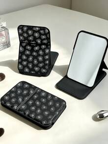 Cermin Rias Lipat Mini Portabel Edisi Terbatas Natal Baru, Pink/Hijau/Putih/Hitam - Dengan Desain Penyangga, Dihiasi dengan Motif Leopard; Cocok untuk Perjalanan dan Penggunaan Sehari-hari; Cermin Rias Lipat Meja Persegi Panjang Gaya Minimalis, Perlengkapan Penting untuk Kembali ke Sekolah, Musim Kembali ke Sekolah, Hadiah untuk Teman, Keluarga, dan Guru - MultiWarna - View 6