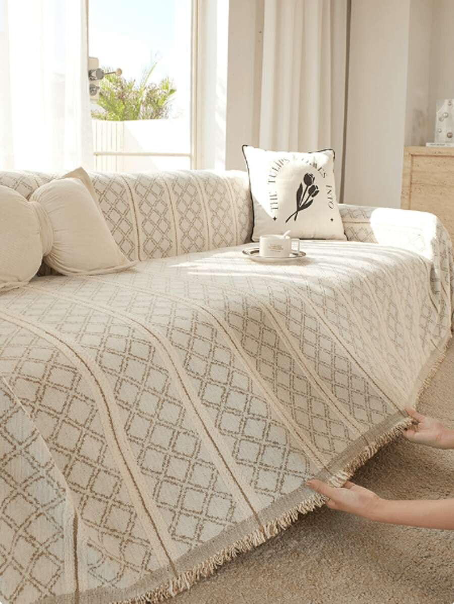 1pc Beige Diamond Pattern Tassel Sofa Cover, Woven Texture Universal Throw Blanket, Machine Washable Sofa Protector, Living Room Decor - Beige - View 1