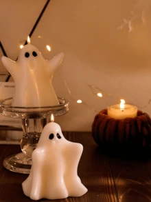 1pc Cute Ghost-Shaped Scented Candle, Perfect For Halloween Party Setups, Room Decor For Young Women, Romantic Date Settings, And Holiday Gifts. - one-size - View 2