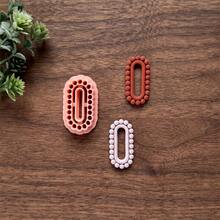 French Vintage Lace Geometric Pattern Polymer Clay Cutter, Wavy Lace Hollow Shape Clay Cutter, DIY Handmade Earring Pendant Brooch Making Tool, Compatible With Polymer Clay, 3D Printed, Clean Cut, Handmade Jewelry Floral DIY Craft Accessory, 3D Printed, Clean Cut, Handmade Jewelry Floral DIY Craft Accessory - Geometric - View 3