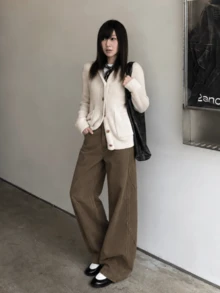 YEAE | Celana Jeans Denim Hijau American Vintage Washed Distressed Unisex Model Longgar Lurus Lebar - Khaki - View 4