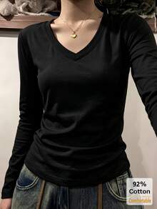 女款黑色V領長袖T恤，秋冬內搭底層上衣，修身顯瘦純色，92%棉 - 黑色 - 查看 1