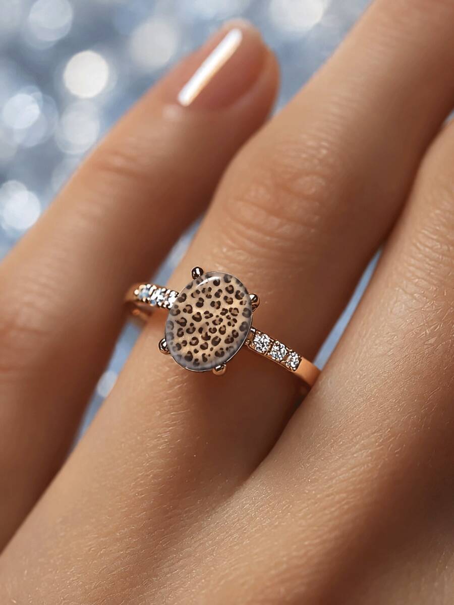 1 buah Cincin Bulat Motif Leopard Imitasi Berlapis Emas, Perhiasan Modis, Desain Bertabur Berlian Berkilau, Cocok untuk Pemakaian Sehari-hari Wanita dan Acara Pesta, Pilihan Hadiah Perhiasan yang Luar Biasa - Yellow Gold - View 1