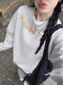 Women's Cute Cartoon Cat & Letter Graphic Sweatshirt, Light Gray, Loose Fit Drop Shoulder Crew Neck Long Sleeve Casual Pullover For Fall/Winter - Gray - View 2
