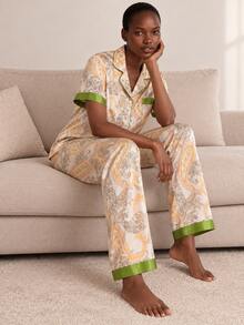Women's Casual Cashew & Floral Print Faux Silk Patchwork Open Front Short Sleeve Top + Pants Pajama Set - Apricot - View 3