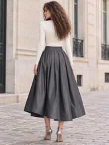 Women's Grey High Waist A-Line Midi Skirt With Pleated Full Skirt And Side Pockets, Elegant Commute And Date Outfit For Autumn - Grey - View 3