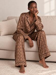 2pcs/Set Women's Satin Pajama Set, All-Over Geometric Print Lapel Deep V-Neck Long Sleeve Top And Pants, Smooth Faux Silk Loungewear - Brown - View 3