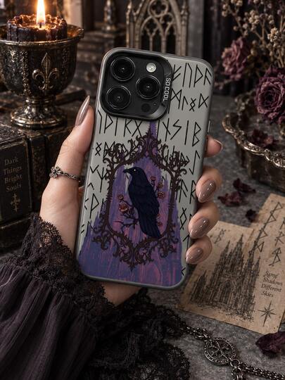 1 buah Casing Ponsel Motif Rune Gagak Gothic Gelap, Gelap, Sihir, Gaya Misterius Vintage, Casing Pelindung Kreatif yang Cocok untuk iPhone 18 Pro/18 Pro Max/17/17 Pro/17 Pro Max/16/11/13/15/15 Plus/15 Pro/15 Pro Max/12/14 Pro Max/11 Pro Max/12 Pro/12 Pro Max/13 Pro/13 Pro Max/14 Pro/14 Plus. Cocok untuk Galaxy A26 5G/A56 5G/A06/A05/A05S/S25/S24/S23/S22. Casing Pelindung Anti Guncangan.