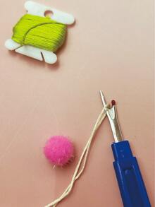 6pcs Blue Sewing Tool Set, Sharp Blade With Protective Cap, 2 Sickle-Style Thread Cutters, 2 Large & Small Seam Rippers, 2 Thumb Threaders, Practical Sewing Accessories For Removing Stitches, Patchwork, Garment Alteration And Home Textile Repair - Thread Remover - View 4