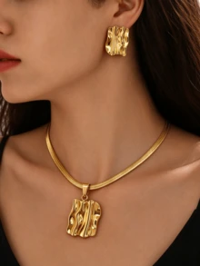 طقم قلادة وأقراط من 3 قطع، مطلي بالذهب عيار 18 قيراط بتصميم مربع هندسي غير متماثل - الذهبي - مشاهدة 2
