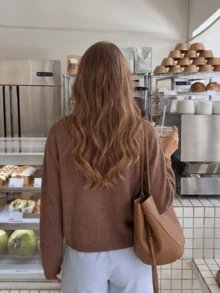 1 buah Cardigan Rajut Lengan Panjang Wanita Kerah Bulat Kancing Tunggal, Jaket Pendek Longgar Warna Polos, Atasan Lapisan Dasar Minimalis, Cocok Untuk Perjalanan, Jalan-jalan Harian, dan Pertemuan Akhir Pekan - Coffee Brown - View 5