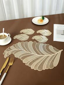 1pc Luxury Feather Hollow PVC Table Runner, Gold Full Feather Design Waterproof Washable Dining Table Decor Placemat - Gold - View 7