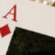 متعدد الألوان