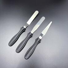 3pcs Stainless Steel Cake Cream Scraper, Frosting Scraper, Cake Decoration Cream Scraper Set, Used For Cake Decoration, Kitchen Supplies, Kitchen Accessories, Best Gift - View 1
