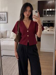Cardigan de punto minimalista de unicolor con cuello en V y manga corta, elegante para otoño - Burdeos - Ver 4