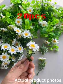 1/20/40pcs Miniature Artificial Daisies Featuring A Fresh, Natural Style; Low-Maintenance And Suitable For All Seasons. Perfect For Weddings, Birthday Parties, Miniatures, DIY Crafts, Christmas Decorations, And Car Dashboard Ornaments.Autumn Decoration, Wedding, Wedding Decoration - Daisy - View 11