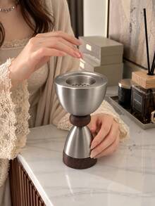 The Latest Trending Incense Burners-Featuring An Elegant Gulf-Inspired Design, Perfect For Oud And Incense. Whether For Daily Personal Use, Gatherings With Friends, Or Hosting Guests, This Burner Is An Ideal Addition To Your Living Room, Reception Area, Or Home Hospitality Space. - Silver Matte Wood Grain - View 4