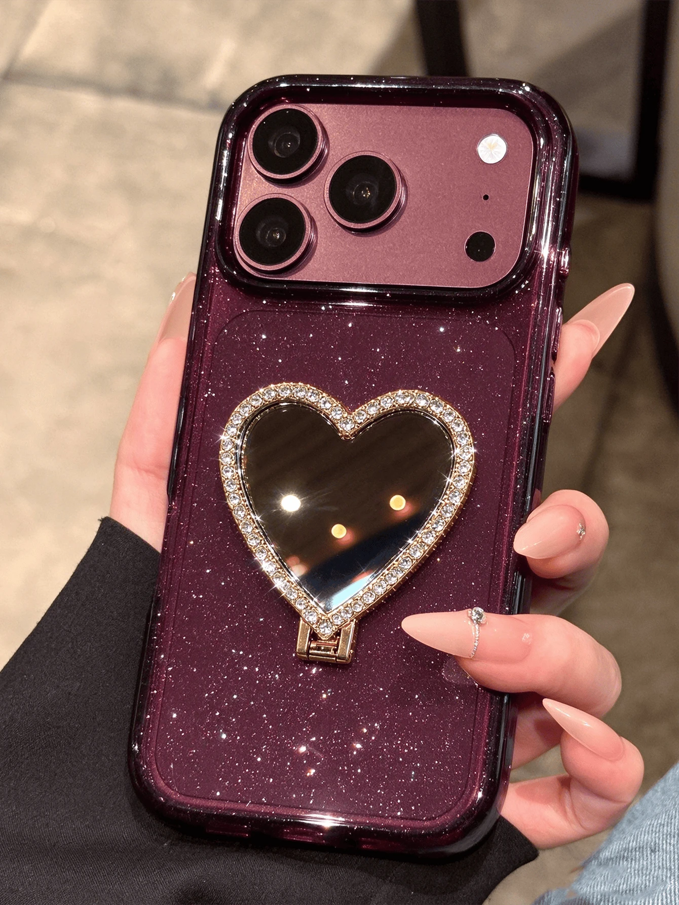 奢華閃亮亮片水鑽愛心化妝鏡支架鏡頭保護手機殼,適用於 iPhone 18 Pro Max 18 Pro 17 Pro Max 17 Pro 17 16 Pro Max 16 Pro 16 15 Pro Max 15 Pro 15 14 Pro Max 14 Pro 14 13 Pro Max 13 Pro 13 12 Pro Max 12 Pro 12 11,高品質水鑽邊框防震防摔後蓋 - 酒紅色 - 查看 1