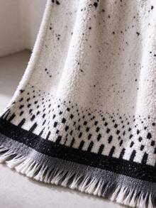 1pc Beige Black Polka Dot Tassel Blanket, Minimalist Jacquard Border Design, Multi-Purpose Autumn/Winter Home Decor, Holiday Gift, Perfect For Daily And Holiday Use, Home Decoration - Black and White - View 4