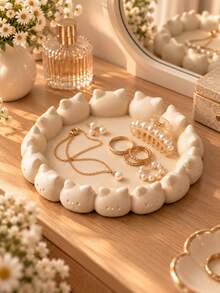 1pc Cute Cat Jewelry Storage Tray, Exquisite Round Jewelry Dish, Suitable For Rings, Earrings, Necklaces, Bracelets And Small Accessories, Bedroom Bedside Table, Vanity And Desktop Decor Storage, Wedding Bridesmaid Gift, Room Decoration Gift - Multicolor - View 3