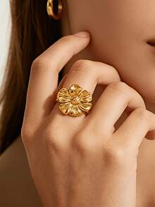 1 Pc Fashion Large Flower Ring For Women Gold Color Stainless Steel Geometric Ring Birthday Party Jewelry Gift - Gold - View 7