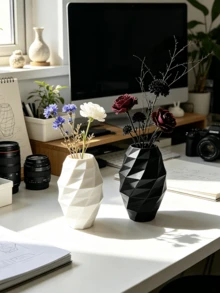 Angular Rhombus Design With Built-In Light And Shadow Texture, Mini Size Suitable For Office Desk. Can Be Used For Fresh Flowers, Dried Flowers, And Water-Cultivated Flowers, Nordic Minimalist Style, Adding Exquisite Beauty To The Dull Office Space - Multicolor - View 6