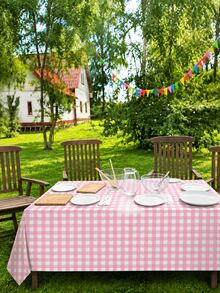 1/6/12PCS-137*274cm/137*137cm Pink And White Plastic Plaid Tablecloth, Decorative Disposable Yellow Plaid Tablecloth, Suitable For Farm Birthday Wedding Rectangular Tablecloth, Party Tablecloth - Pink - View 3