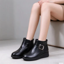 Women Ankle Boots & Booties - Black - View 3