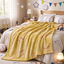 1pc Baseball Glow-In-The-Dark Blanket, Soft Flannel Plush Baseball Star Pattern Blanket, Suitable For Sofa, Living Room, Bedroom And Outdoors, Holiday Decoration Gift, Perfect For Teenagers And Adults - Multicolor - View 4
