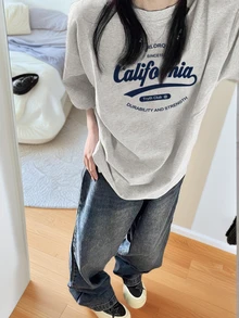 女士休闲宽松字母印花短袖 T 恤，浅灰色，夏季 - 淺灰色 - 查看 1