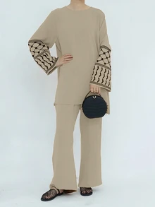 Women's Casual Suit, High Neck Batwing Sleeve Geometric Pattern Top Paired With Non-Stretch Pants, Elegant Embroidery Cuff Decor - Khaki - View 2
