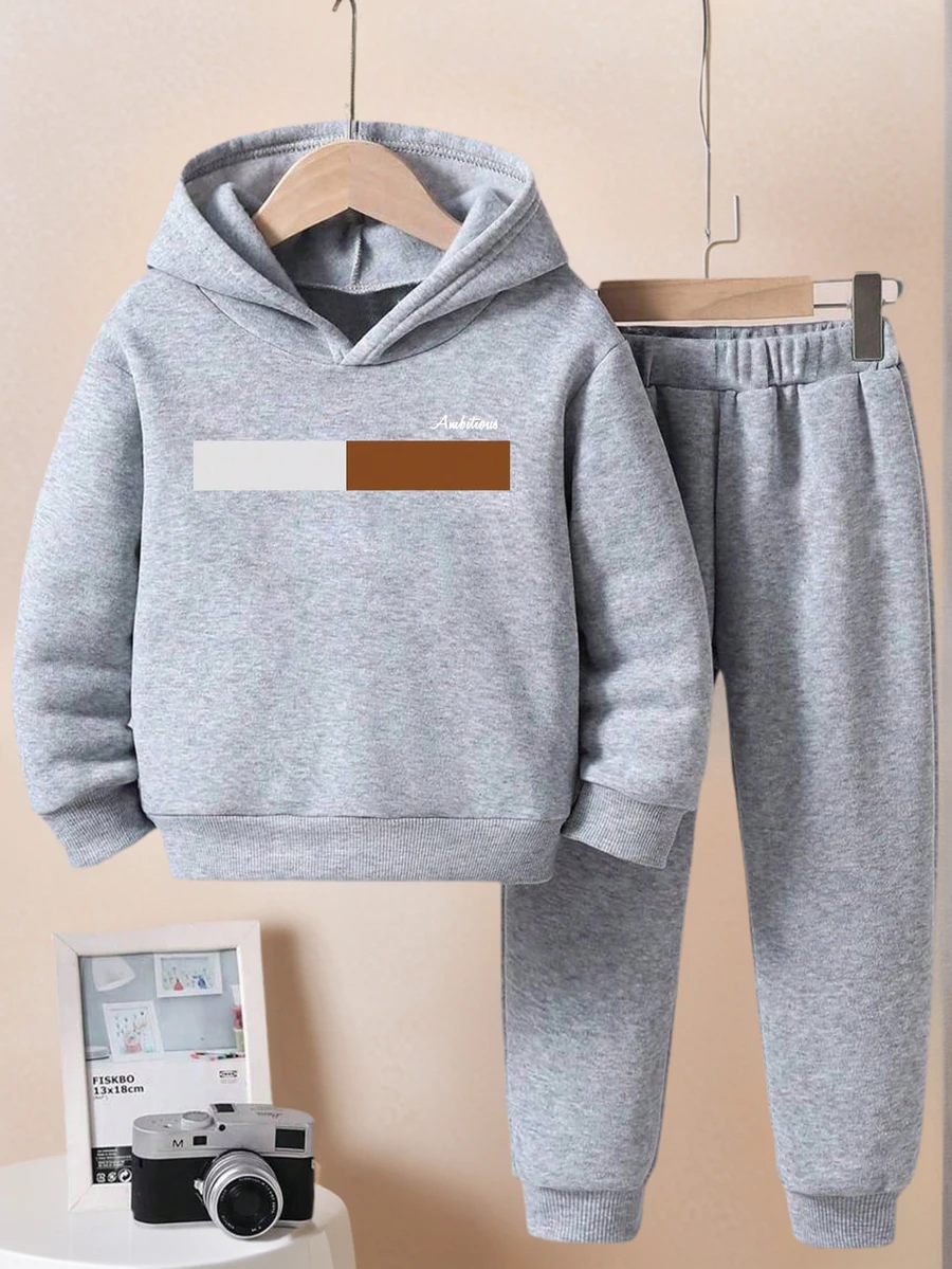 2 件套青少年男童休闲字母印花加厚连帽运动衫和裤子套装 - 淺灰色 - 查看 1