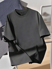 男孩和青少年学生休闲印花深灰色圆领短袖T恤，夏季上衣