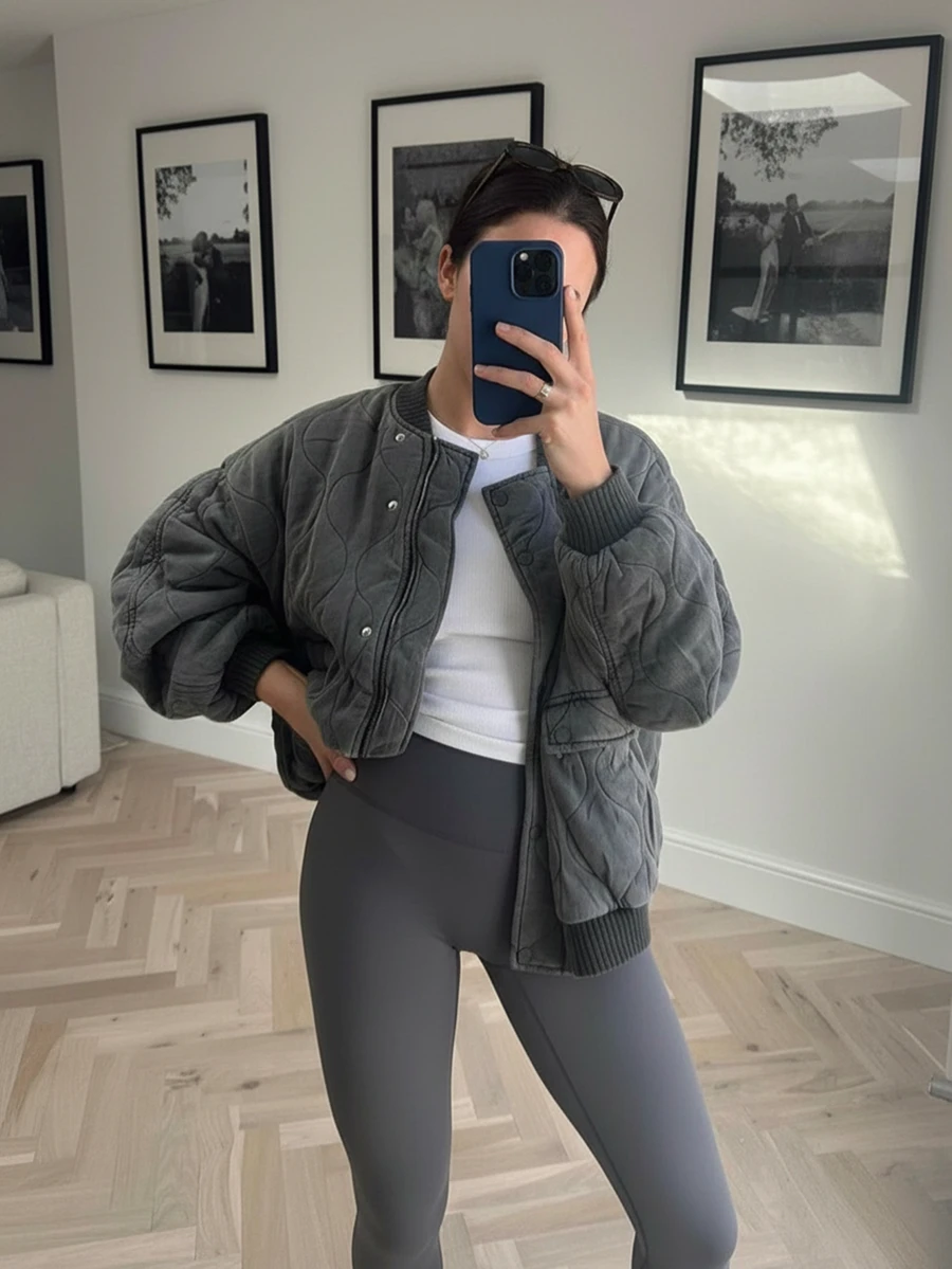 适合娇小女性的短款飞行员夹克，灰色夹克，秋冬