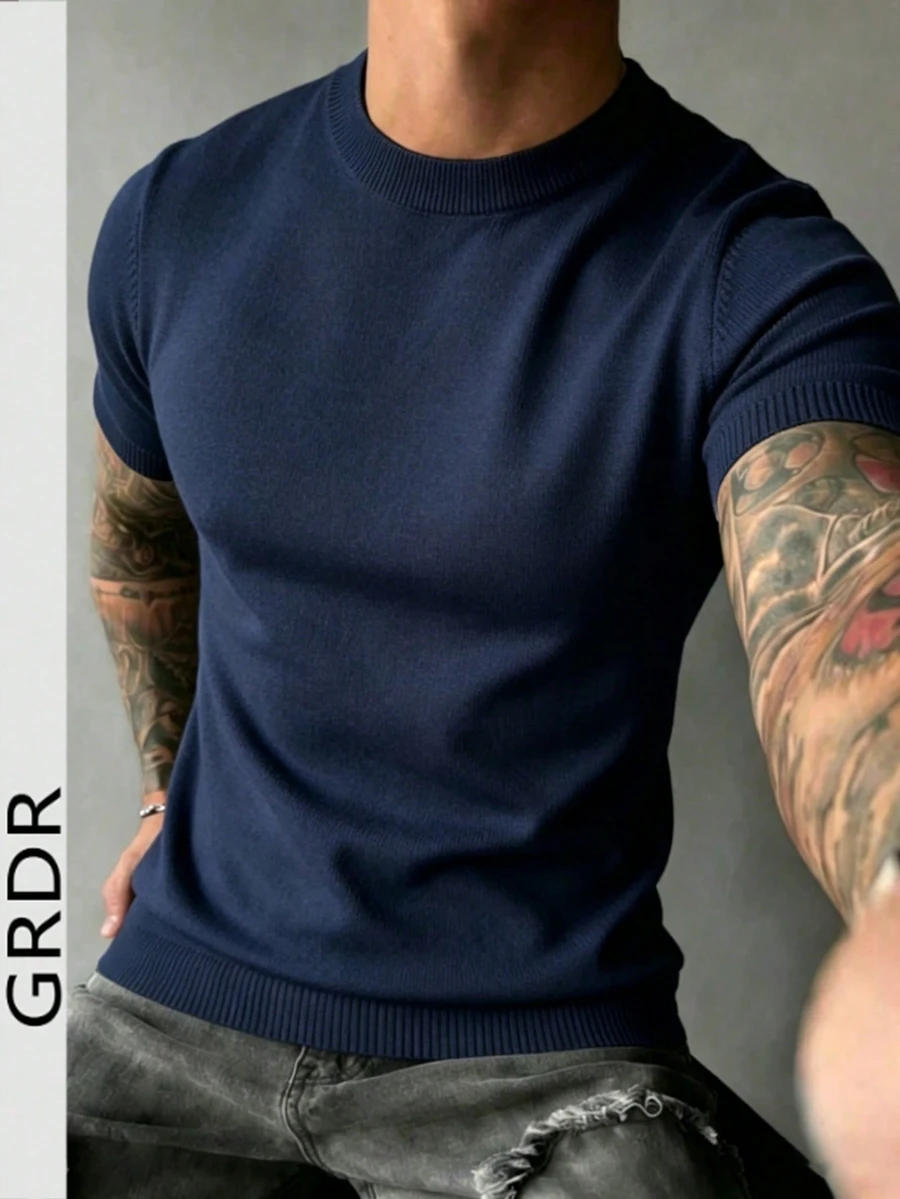 GRDR Men's Striped Crew Neck Lightweight Knit Short Sleeve - Fashionable Versatile Casual Minimalist T-Shirt - Navy Blue - View 1