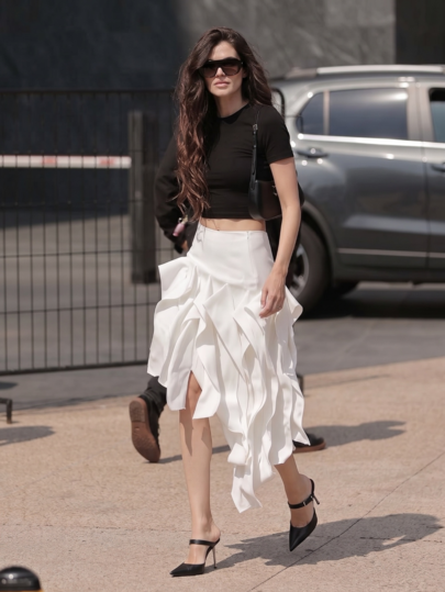 Asymmetrical Draping Ruffle Hem Slit Skirt, Versatile Commuter Design, Street Style Inspired White