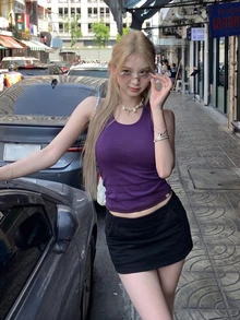 Yorily 女款休閒日常通勤極簡純色修身掛脖上衣，夏季，美學風格 - 紫色 - 查看 2